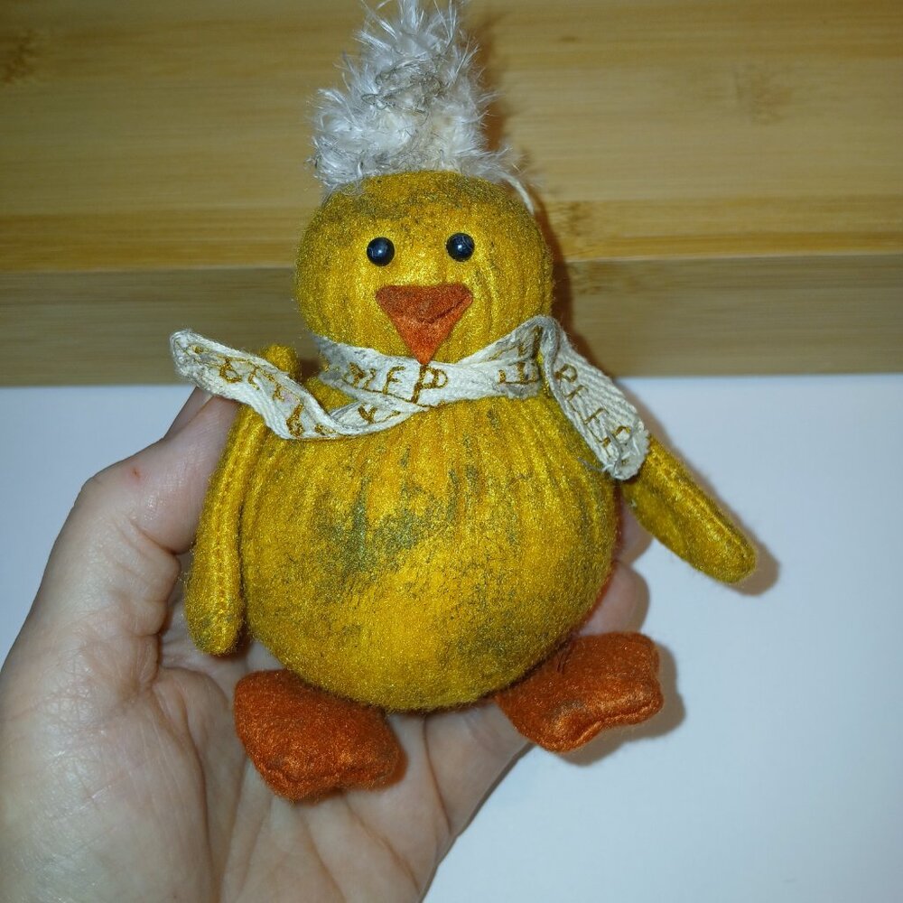 2 Spring Primitive  Easter Chicks decor - Picture 4 of 5